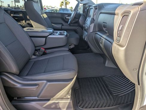 Used 2022 Chevrolet Silverado 1500 Custom RWD image 19