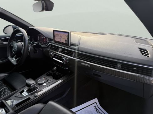Used 2019 Audi RS 5 image 17