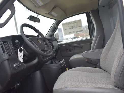 New 2025 Chevrolet Express 3500 w/ Power Convenience Package image 24