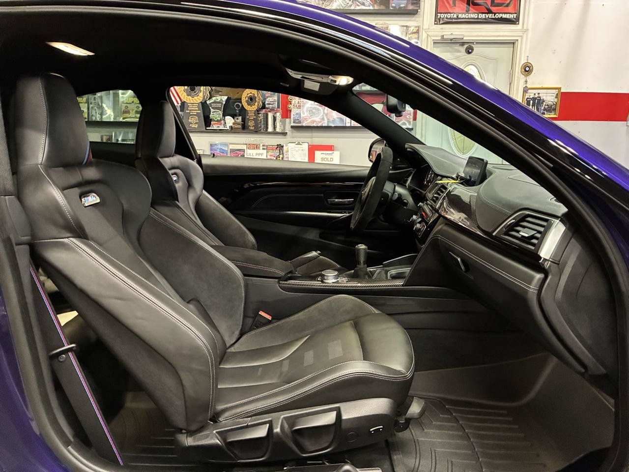 Used 2018 BMW M4 Coupe RWD image 22