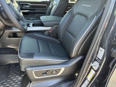 New 2027 RAM 1500 Laramie AWD/4WD image 9