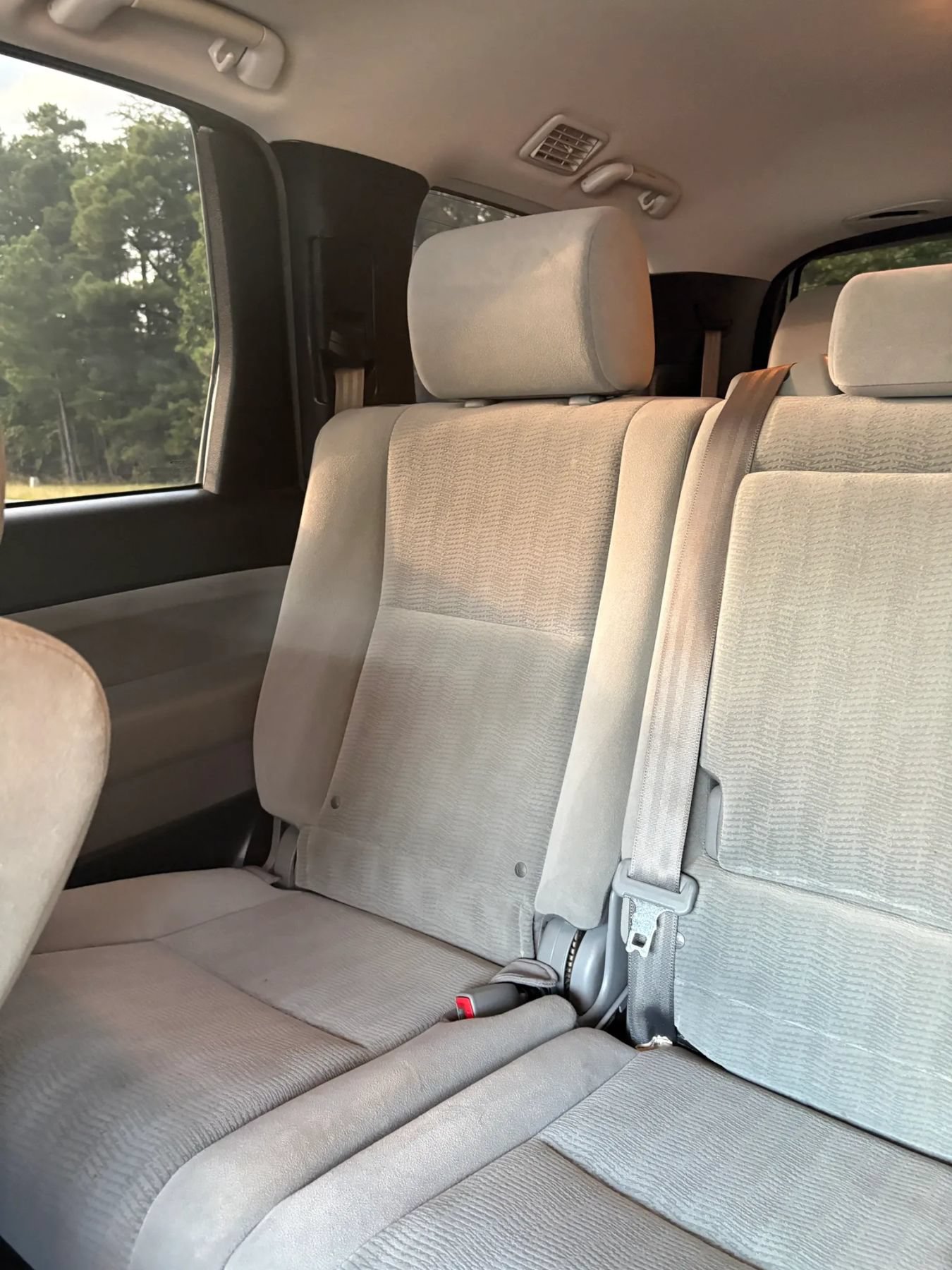 Used 2016 Toyota Sequoia SR5 AWD/4WD image 32