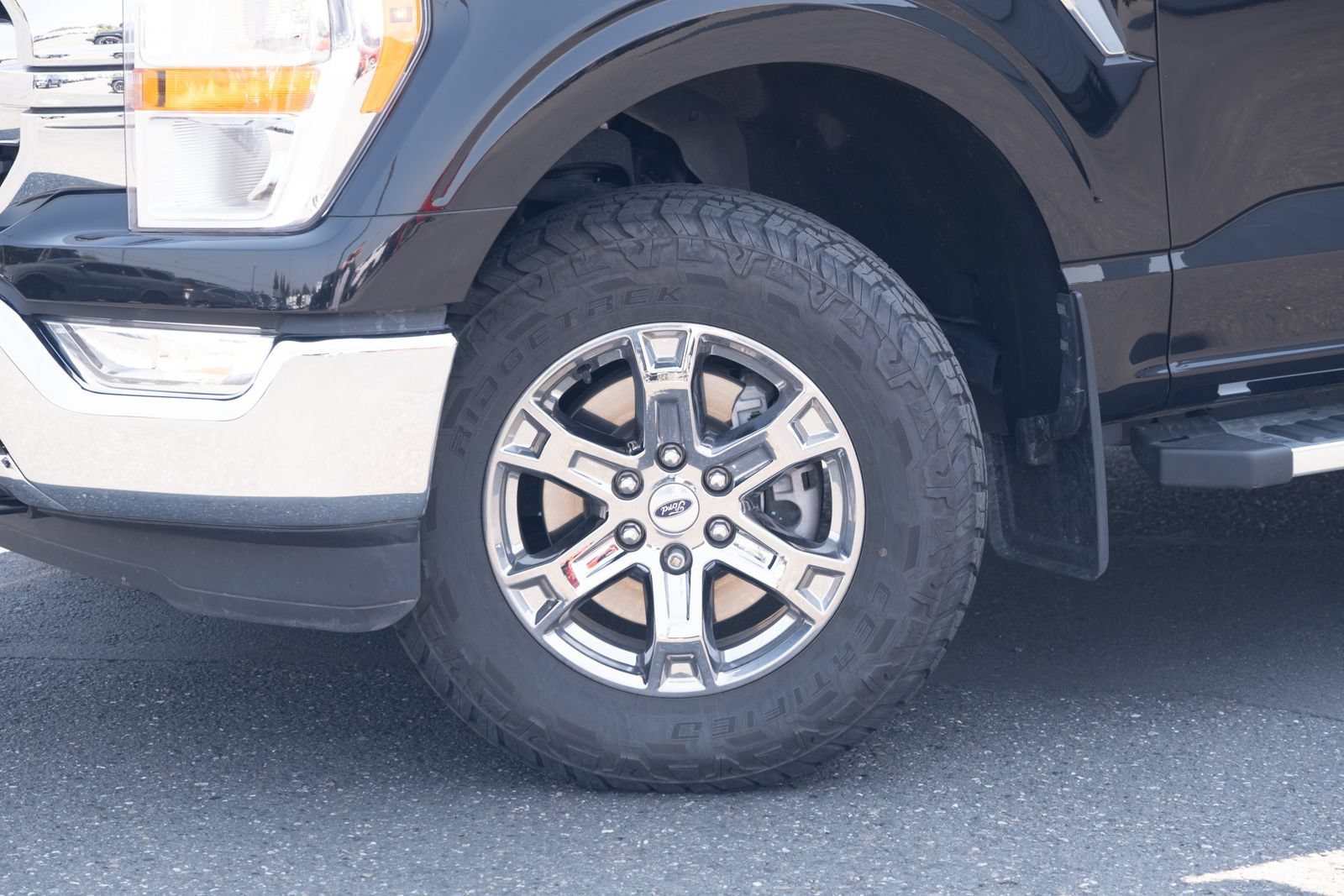 Used 2023 Ford F150 XLT w/ XTR Package AWD/4WD image 17