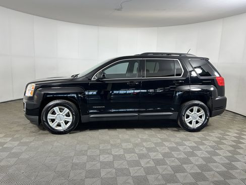 Used 2016 GMC Terrain SLE w/ Convenience Package image 2