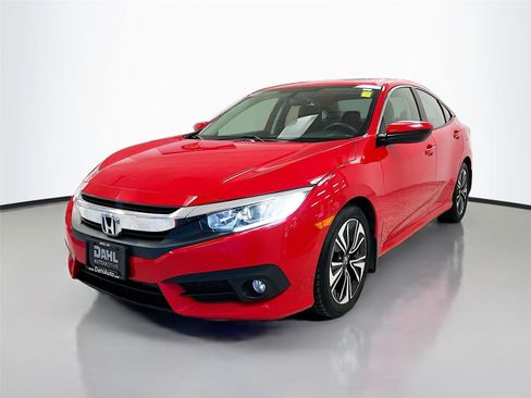 Used 2016 Honda Civic EX-T image 3