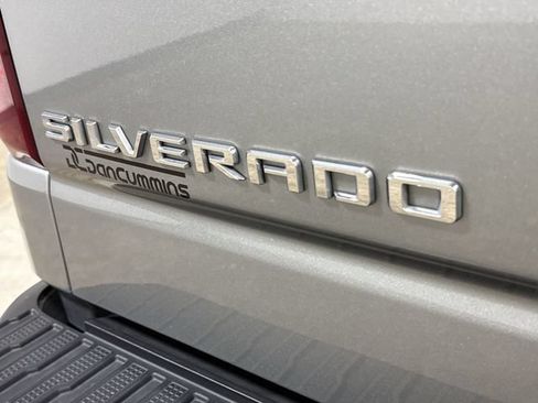 Used 2025 Chevrolet Silverado 1500 LT AWD/4WD image 26