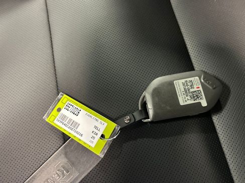 New 2025 Kia Telluride S image 32