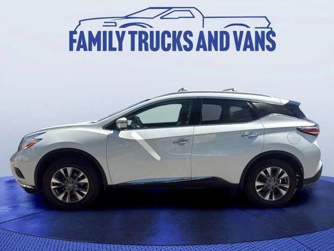 Used 2017 Nissan Murano SL w/ Cargo Package AWD/4WD image 2