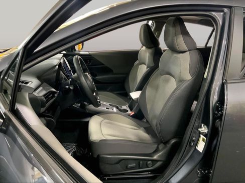 Used 2024 Subaru Crosstrek 2.0i Premium AWD/4WD image 8