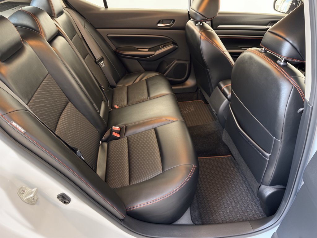 Used 2023 Nissan Altima 2.5 SR FWD image 29