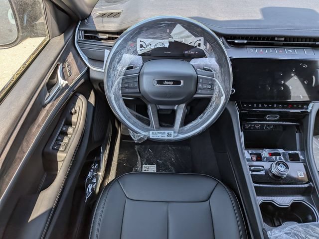 New 2026 Jeep Grand Cherokee Limited AWD/4WD image 15
