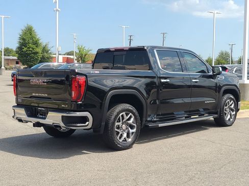 Used 2024 GMC Sierra 1500 SLT w/ SLT Premium Plus Package AWD/4WD image 3
