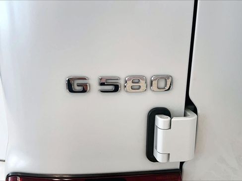 Used 2025 Mercedes-Benz G 580 w/ EQ Technology image 29