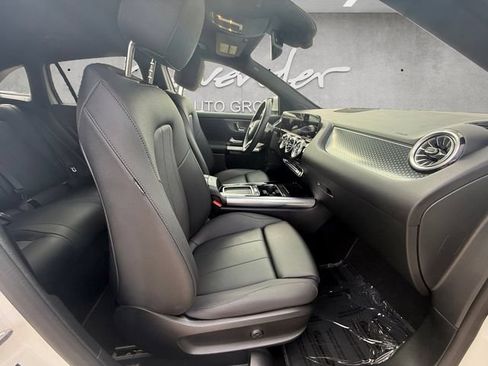Used 2025 Mercedes-Benz GLA 250 image 24