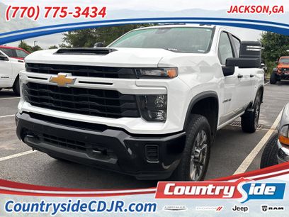Used 2025 Chevrolet Silverado 2500 Custom w/ Custom Value Package