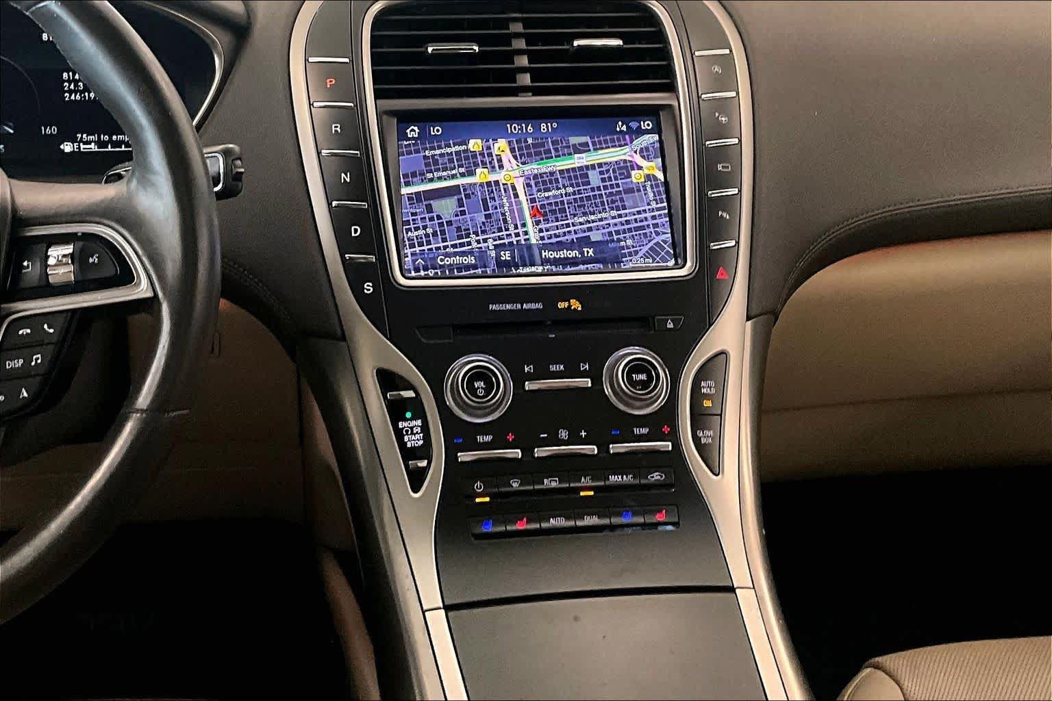 Used 2019 Lincoln Nautilus Reserve FWD image 6