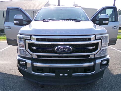 Used 2022 Ford F250 Lariat w/ Lariat Ultimate Package AWD/4WD image 5