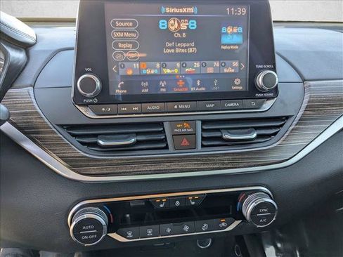 Used 2020 Nissan Altima 2.0 Platinum image 14