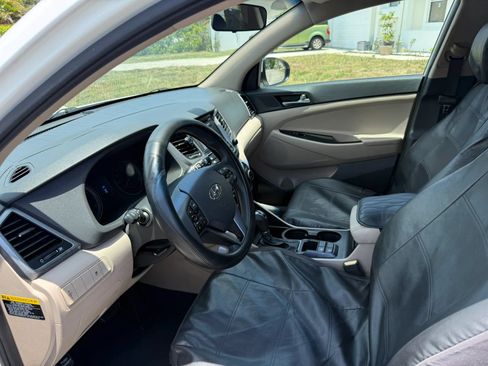 Used 2016 Hyundai Tucson SE FWD image 10