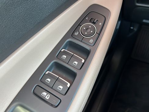 Certified 2023 Hyundai Santa Fe SE FWD image 18
