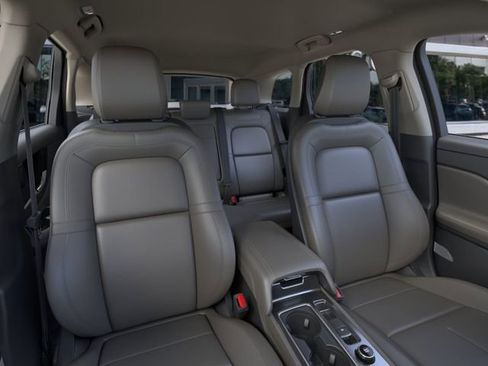 New 2026 Lincoln Corsair Premiere FWD image 11