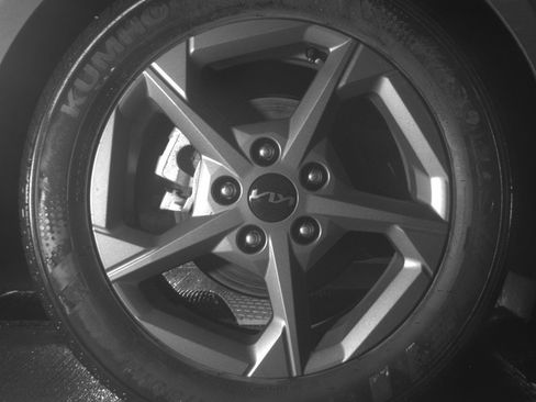 Used 2025 Kia K4 LXS image 15