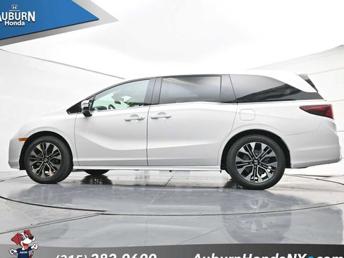 New 2026 Honda Odyssey Elite image 18