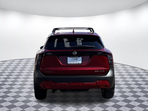 Used 2025 Nissan Kicks SR AWD/4WD image 6