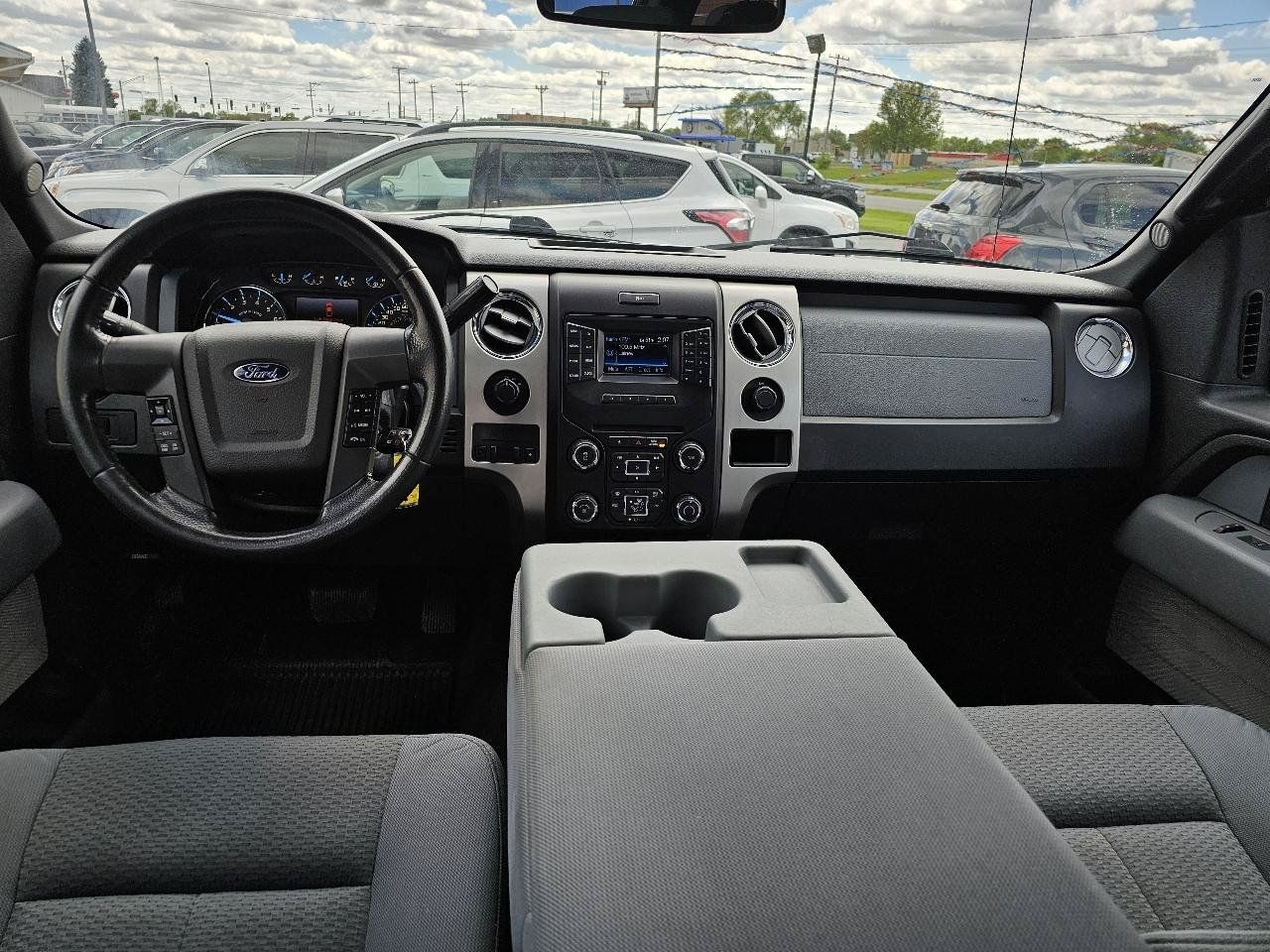 Used 2013 Ford F150 XLT w/ Luxury Equipment Group AWD/4WD image 3