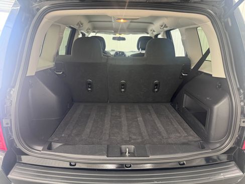 Used 2016 Jeep Patriot Sport w/ Power Value Group image 13