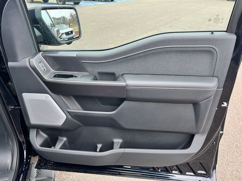 New 2026 Ford F150 Lariat w/ Equipment Group 502A High image 7