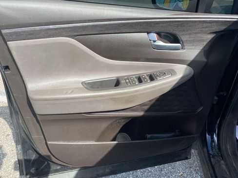 Used 2020 Hyundai Santa Fe SE image 10