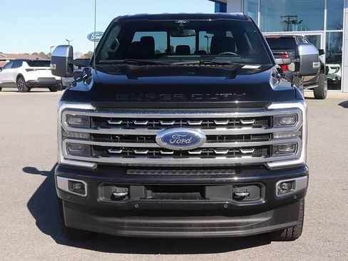 Used 2024 Ford F350 Platinum image 2