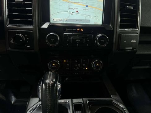 Used 2018 Ford F150 XLT w/ Equipment Group 302A Luxury AWD/4WD image 34