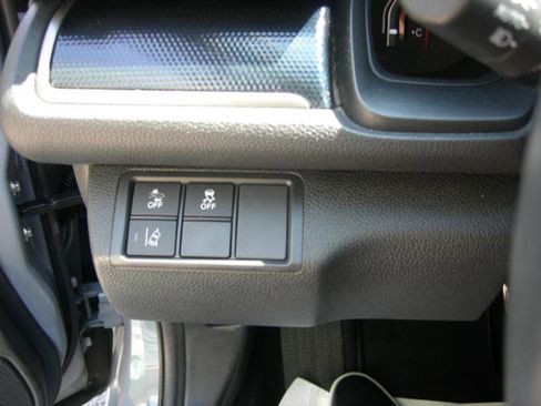Used 2021 Honda Civic Sport image 11