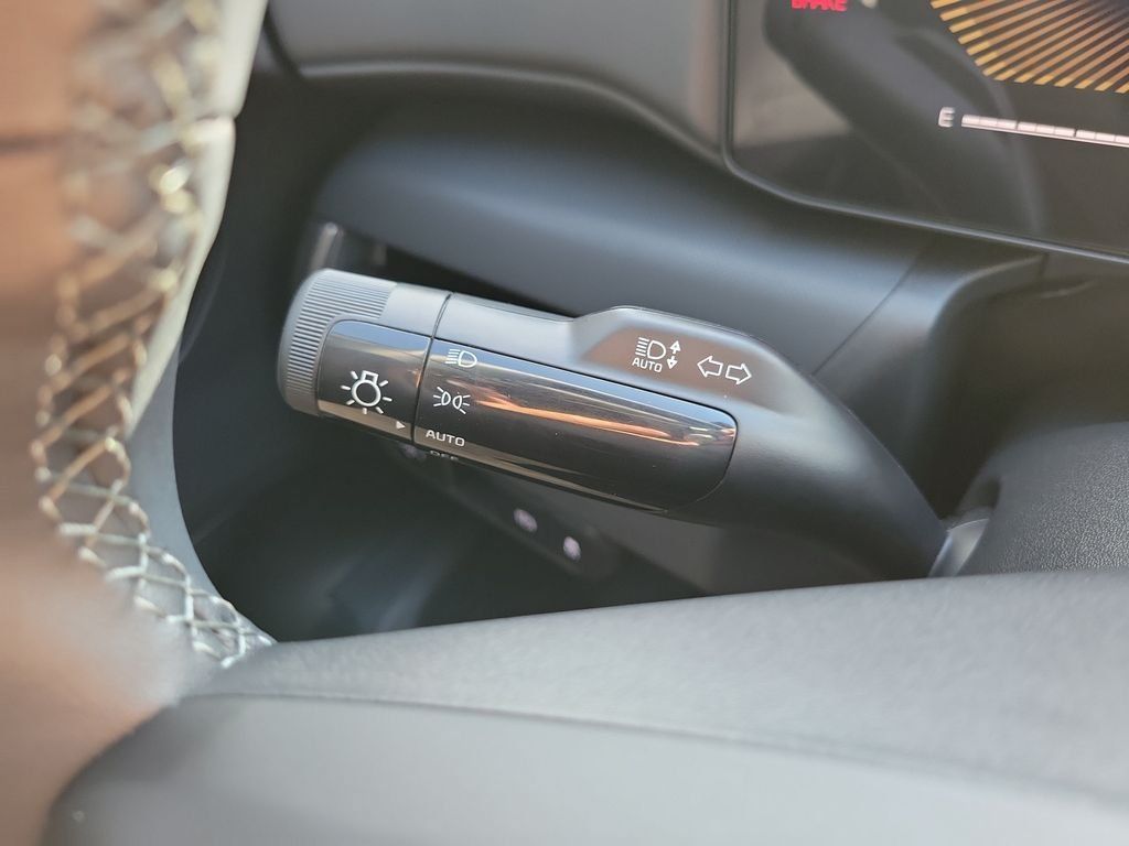 New 2026 Kia K4 EX FWD image 27