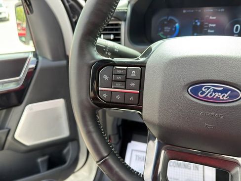 Used 2025 Ford F150 Lightning Platinum AWD/4WD image 47