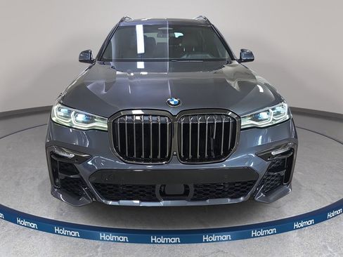 Used 2021 BMW X7 M50i w/ Dynamic Handling Package AWD/4WD image 3