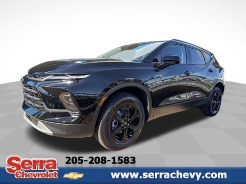 New 2026 Chevrolet Blazer LT image 1