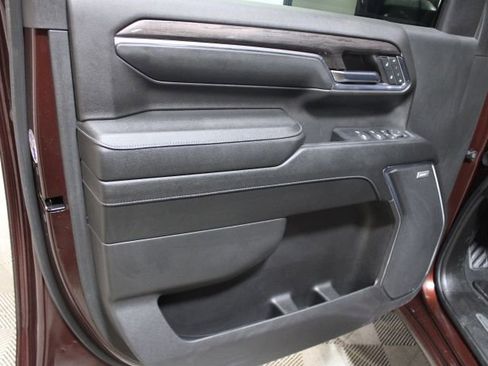 Used 2024 Chevrolet Silverado 2500 LTZ w/ LTZ Plus Package image 10