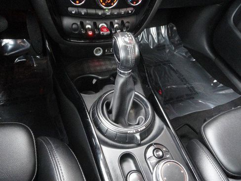 Used 2017 MINI Cooper Clubman S image 14