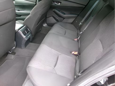 Used 2025 Honda Accord LX image 9