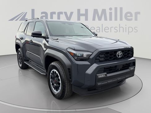 Certified 2026 Toyota 4Runner TRD Off-Road Premium AWD/4WD image 7