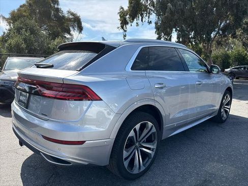 Used 2019 Audi Q8 Prestige w/ Towing Package AWD/4WD image 3