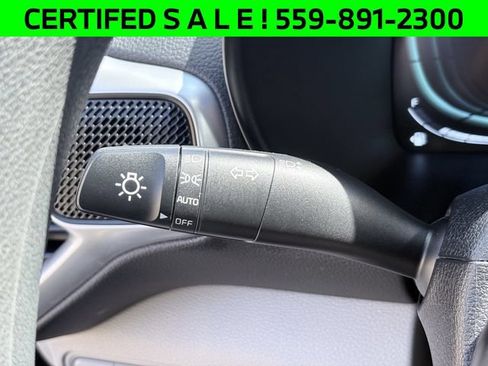 Certified 2025 Kia Soul LX w/ LX Technology Package FWD image 14