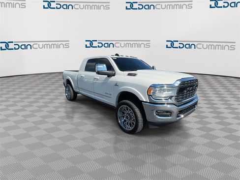 Used 2024 RAM 2500 Limited image 2