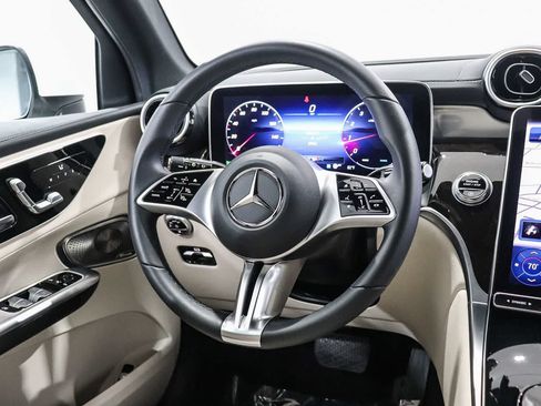 Certified 2024 Mercedes-Benz GLC 300 image 15