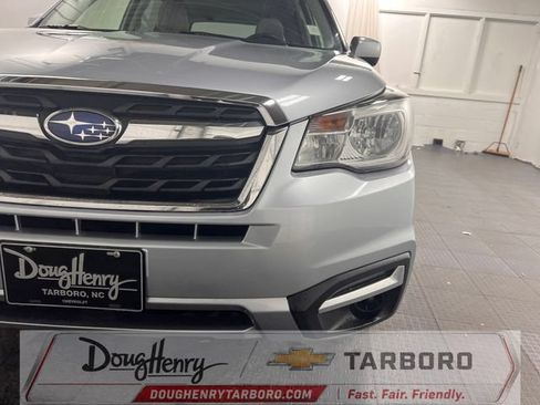 Used 2018 Subaru Forester 2.5i Premium w/ Popular Package #3A AWD/4WD image 12