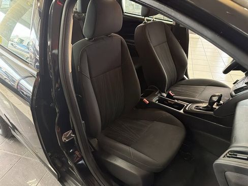Used 2016 Ford Focus S image 24
