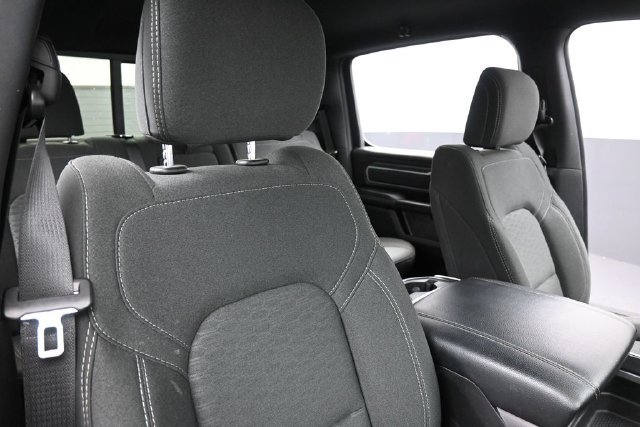 Used 2025 RAM 1500 Big Horn AWD/4WD image 32
